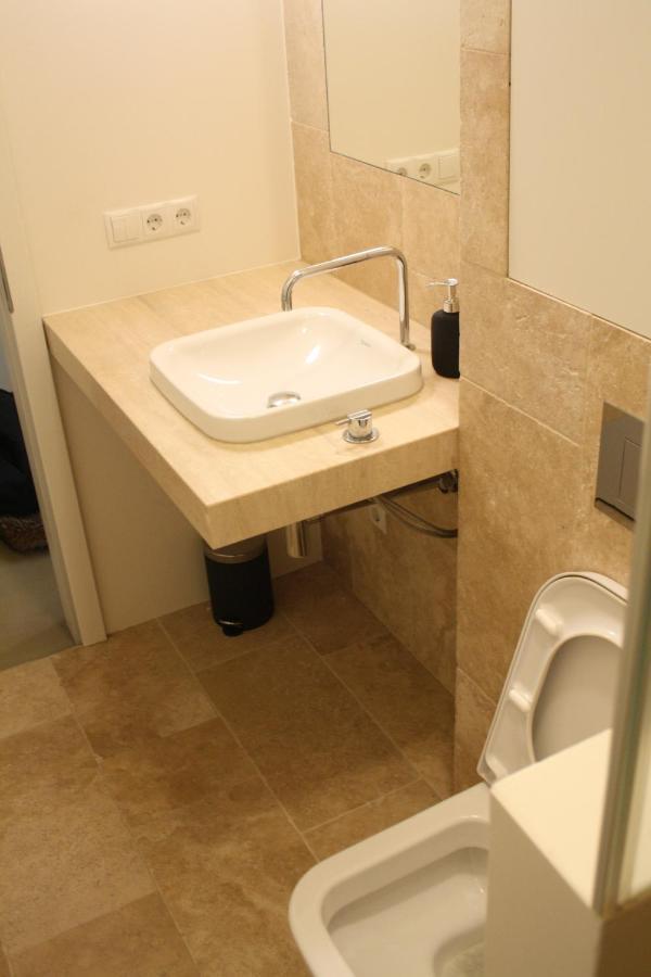 Apartment 2 / Ein - Zweipersonen Mannheim Kültér fotó
