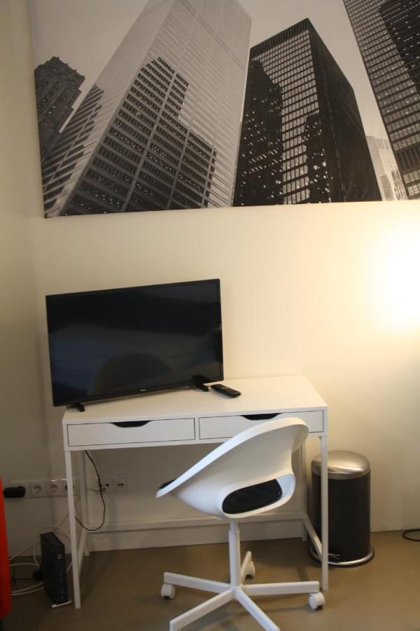 Apartment 2 / Ein - Zweipersonen Mannheim Kültér fotó